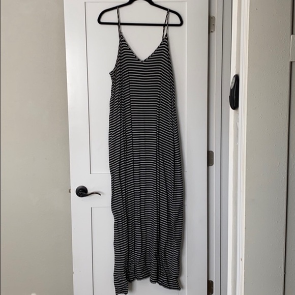 Xhilaration Dresses & Skirts - Striped Maxi Dress